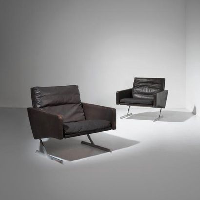 PREBEN FABRICIUS (1931-1984) & JØRGEN KASTHOLM (1931-2007) 
Paire de fauteuils modèle...