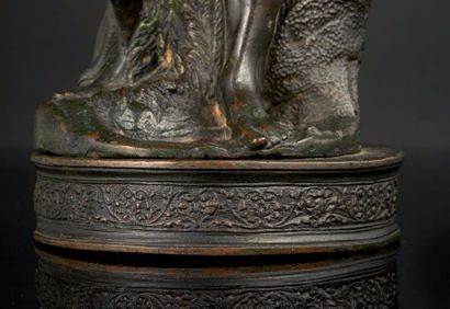null Saint Jean-Baptiste en bronze à patine brune sur une terrasse en bronze portant...