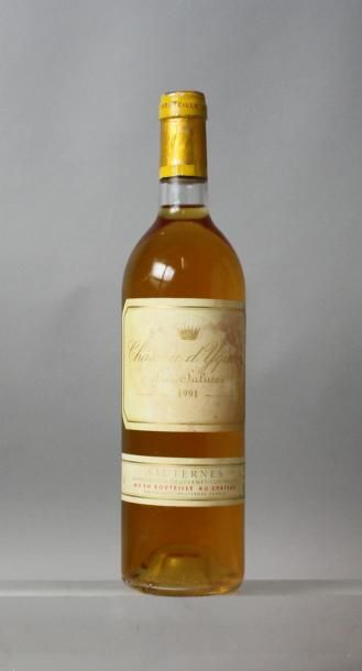  1 bouteille CHÂTEAU D'YQUEM 1er GC superieur - Sauternes 1991 Etiquette tachée....