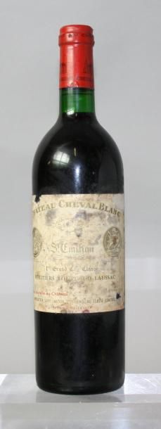  1 bouteille CHÂTEAU CHEVAL BLANC 1er GCC (A) St. Emilion 1973 Etiquette tachée,...