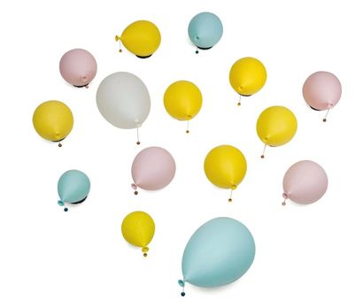 Yves Christin Ensemble de quinze lampes "Ballon" en polyéthylène translucide dans...