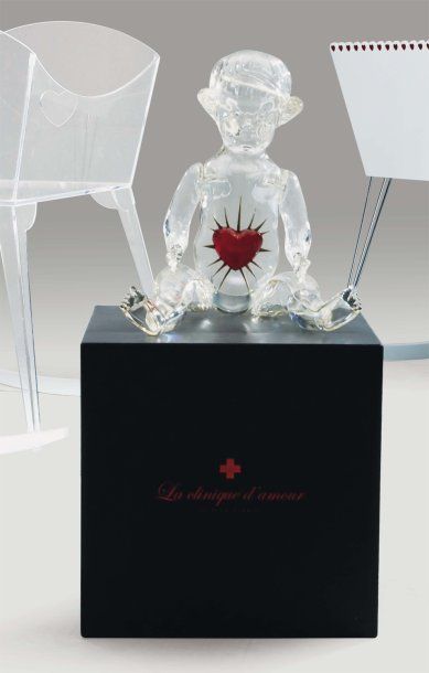 Nika Zupanc Pièce unique Poupée "Doll with Sacred Heart" en ABS transparent moulé...