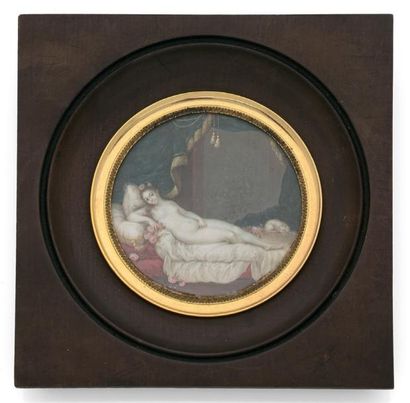 École FRANÇAISE de la fin du XVIIIe siècle Portrait de femme allongée dans un boudoir
Miniature...