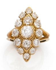 BOUCHERON 
BAGUE MARQUISE en or jaune 18K (750), entièrement sertie de diamants de...