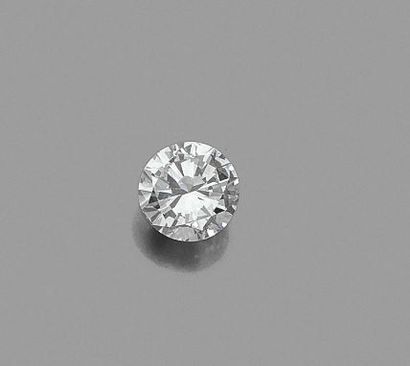 null 
Un diamant de taille brillant sur papier pesant 5,02 carats accompagné d'un...