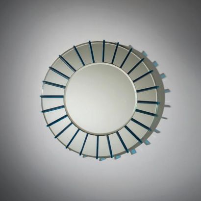 MAX INGRAND (1908-1969) Italie Rare miroir circulaire Verre teinté de couleur bleue...