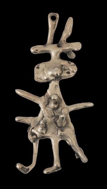 PIERRE CAILLE (BELGIQUE 1911-1996) 
Pendentif “Cavalier II”, 1968
Argent
Poids: 48,57...