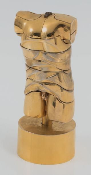 MIGUEL BERROCAL (ESPAGNE 1933-2006) 
Sculpture “Mini-David”, 1969
Bronze doré
Signé
Numéroté...