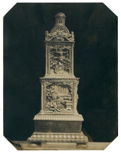 LUDWIG BELITSKI Collection Minutoli, 55 photographies, 1854 Bas-reliefs, étoffes,...
