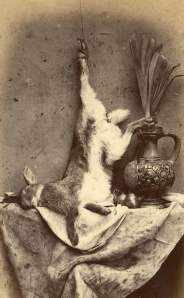 CHARLES CAREY Nature-morte, retour de chasse (lièvre), vers 1872 Épreuve sur papier...