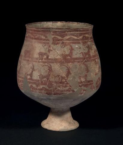 null VASE AUX CAPRINS.
Tepe Sialk, IVe-IIIe millénaires av. J.-C.
Grand vase calice...