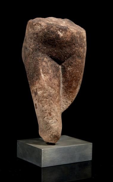 null BASSIN D'APHRODITE.
Art Hellénistique, ca. IIe-Ier siècles av. J.-C.
Fragment...
