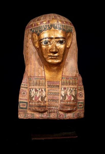 null MASQUE DE MOMIE.
Égypte, Époque Ptolémaïque.
Masque représentant le visage d'un...