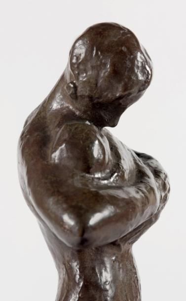 GEORGE MINNE (1866-1941) Mère et enfant
Bronze à patine verte et brune.
Signé sur...