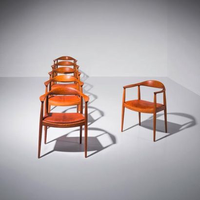 HANS J. WEGNER | 1914-2007 | Danemark 
Suite de six fauteuils «Round Chair» modèle...