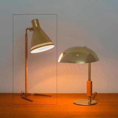 PAAVO TYNELL | 1890-1973 | Finlande 
Lampe de table modèle «9224»
Laiton, cuir naturel...
