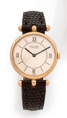 VAN CLEEF & ARPELS La Collection: No 12601-4119
Montre bracelet pour femme en or...