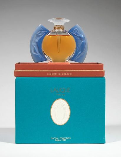 LALIQUE FRANCE Edition 1999
Flacon en cristal incolore pressé, scellé, Parfum d'
Origine,...