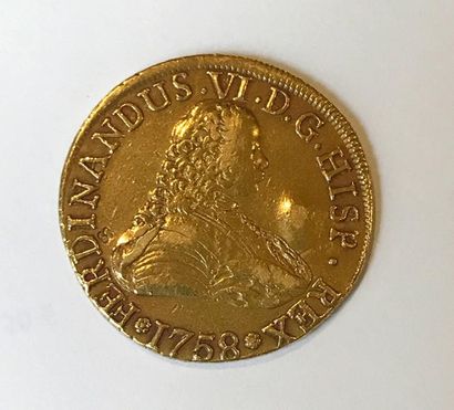 null Une pièce de 8 escudos
En or frappé pour le Chili en 1758 sous le règne de Ferdinand...