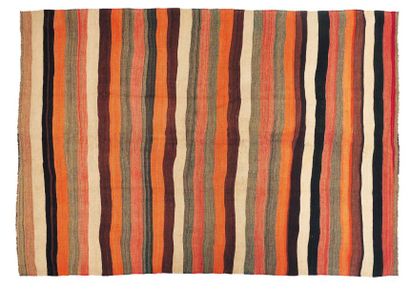 null Kilim Tribu Ghashghai, vers 1900. H_265 cm L_190 cm