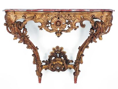 null Console en bois redoré, ajourée et sculptée de feuillages, coquilles, guirlandes...