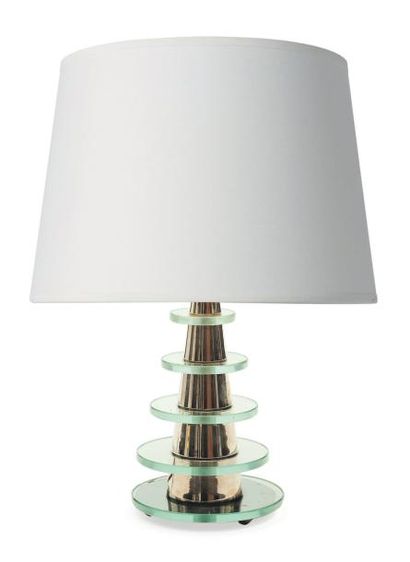 DESNY (1900-1969) Lampe de table moderniste Métal chromé et dalles de verre. Vers...