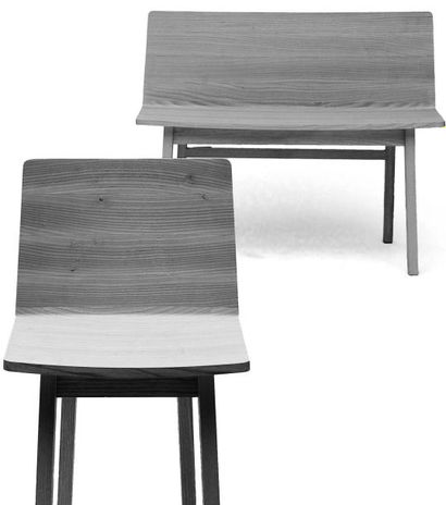 MARINA BAUTIER (NÉ EN 1980) Prototype Paire de chaises « Wood » Frêne massif. 2010....