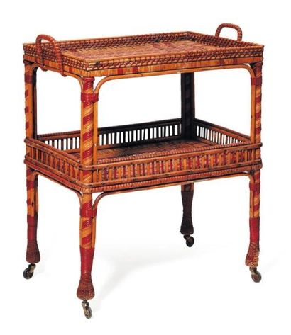 null Table roulante en vannerie rouge à décor de bandes alternées. Angleterre, XIXe...