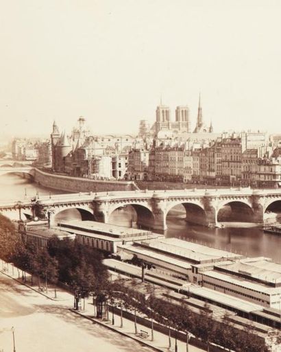 QUINET (Achille) Recueil de 12 photographies originales de monuments parisiens. [Vers...