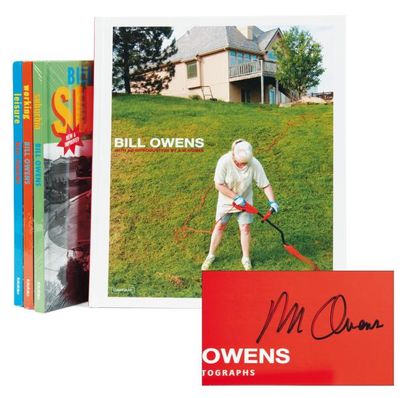 OWENS, Bill (1938) *Bill Owens. With an introduction by A.M.HOMES. Bologna : Damiani...
