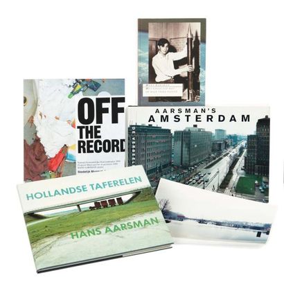 AARSMAN, Hans (1951) 1) Holandse Taferelen Amsterdam : Fragment Uitgeverij, 1989....