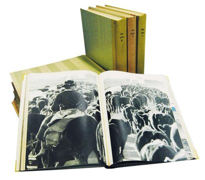 null 104 Numéros du mensuel suisse «Du», entre 1951 et 1959. Zürich : Verlag Conzett...