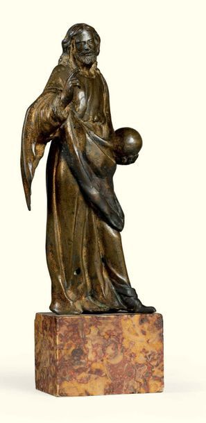 Allemagne, XVIIe siècle SALVATOR MUNDI

GERMAN, 17TH CENTURY SALVATOR MUNDI

bronze...