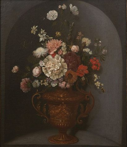 ECOLE HOLLANDAISE DU DÉBUT DU XVIIIe SIÈCLE Bouquet de fleurs dans un vase posé dans...