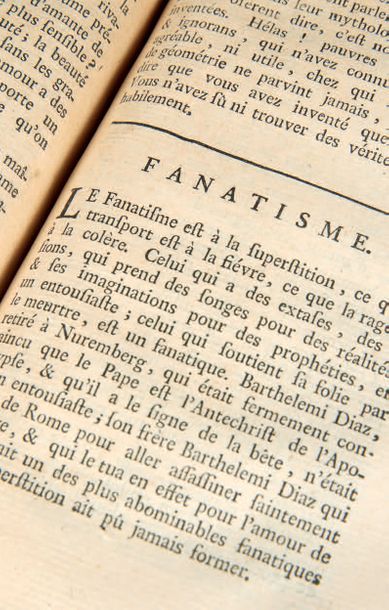 [VOLTAIRE, François Marie Arouet, dit.] La Raison par alphabet. Sixiéme édition revuë,...