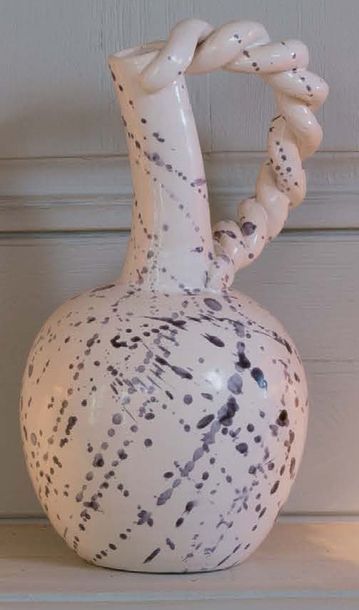 Jean ROGER Vase, vers 1948-1950

céramique émaillée; signé Jean Roger au revers
H....