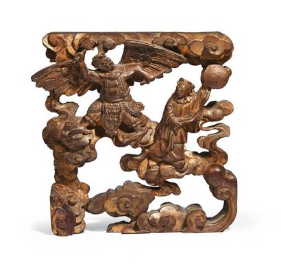 FRAGMENT en bois sculpté et doré, Chine,...