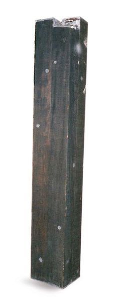 HENRI OLIVIER (NÉ EN 1955) Sans Titre, 1993
Sculpture.
Colonne de bois coiffée de...