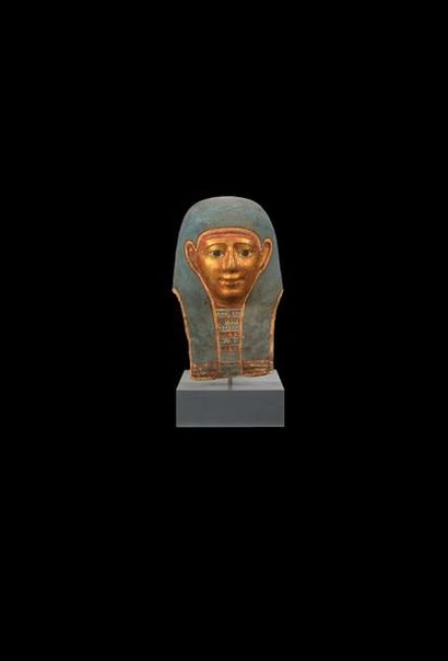 EGITTO Epoca tolemaica
Maschera di mummia raffigurante una testa dal volto femminile
Tela...
