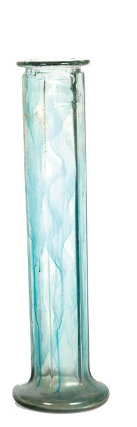 null VASO MODERNO
In vetro azzurro
Vase en verre bleu
H_57,5 cm
30 / 50 €