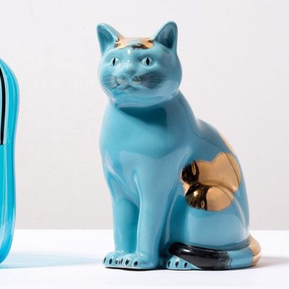Piero Fornasetti (1913-1988) Sculpture représentant un chat
Céramique émaillée bleue...
