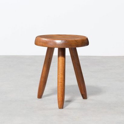 Charlotte PERRIAND (1903-1999) Tabouret haut tripode
Chêne
Édition Steph Simon
Vers...