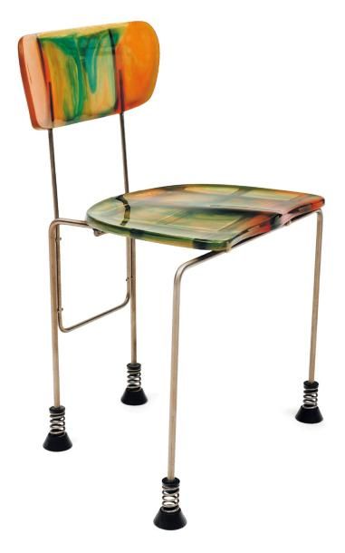 GAETANO PESCE (NÉ EN 1939) Chaise modèle « Broadway » en acier chromé et résine epoxy....