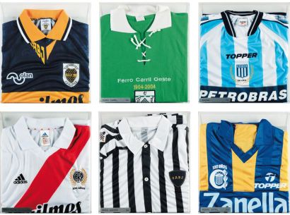 null Ensemble de maillots de football Composé de six maillots du centenaire de clubs...