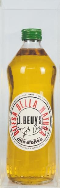 JOSEPH BEUYS (1921-1986) Oil bottle, 1984 Bouteille d'huile. Edition illimitée. Edition...