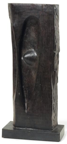 AUGUSTIN CARDENAS (1927-2001) Sans titre, 1962 Epreuve en bronze signée à la base....