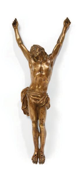 null CHRIST en bronze, tête levée vers le ciel, périzonium noué avec chute sur la...