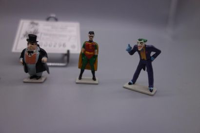 null PIXI et PIXI MINI. Lot de 6 figurines : LE MARSUPILAMI et LES SUPER HEROS. ...