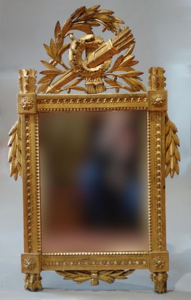Miroir Louis XVI en bois sculpté, reparé...