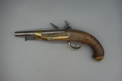 null Pistolet mod.1822, platine marquée " MRE.RLE DE TULLE ", queu de culasse " MLE...